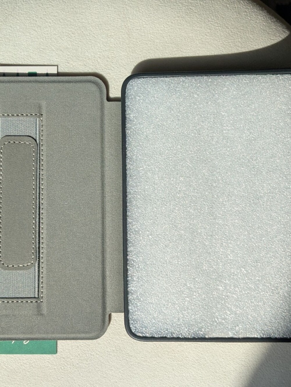 Kindle Case - Picture 4 of 6